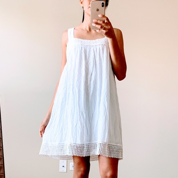 NWT Boutique Sexy Simple chic White Dress S - Picture 3 of 7